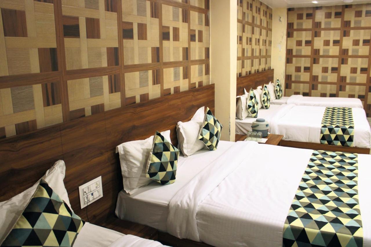 Maruti Group Of Hotels - Shri Naman Натхдвара Экстерьер фото