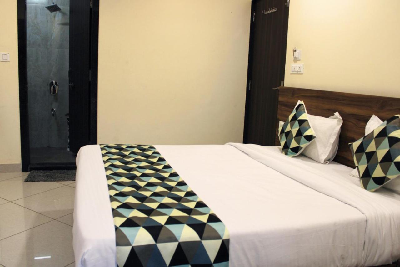 Maruti Group Of Hotels - Shri Naman Натхдвара Экстерьер фото